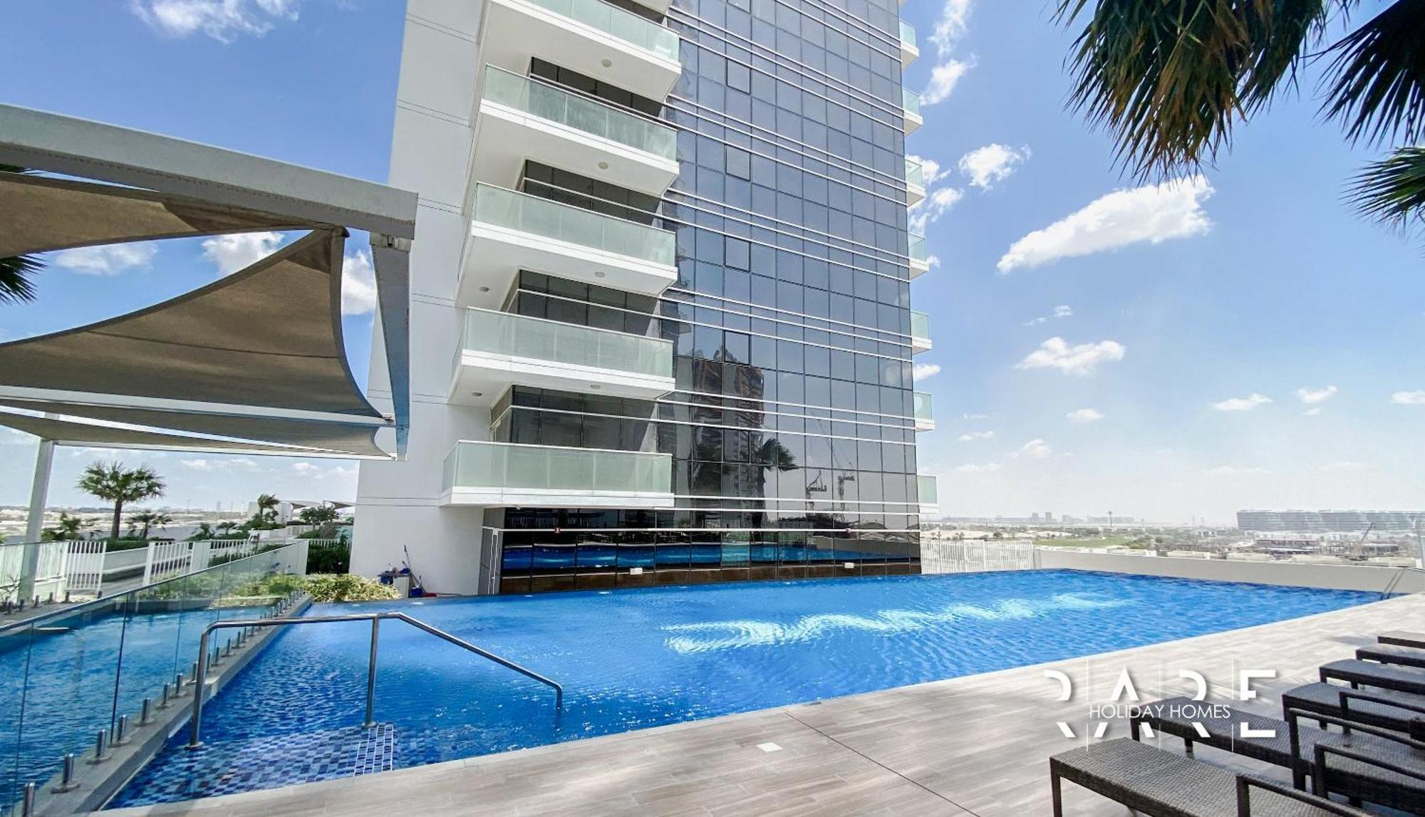 דובאי Rare Holiday Homes - Carson Tower A - Damac Hills - R3110 מראה חיצוני תמונה