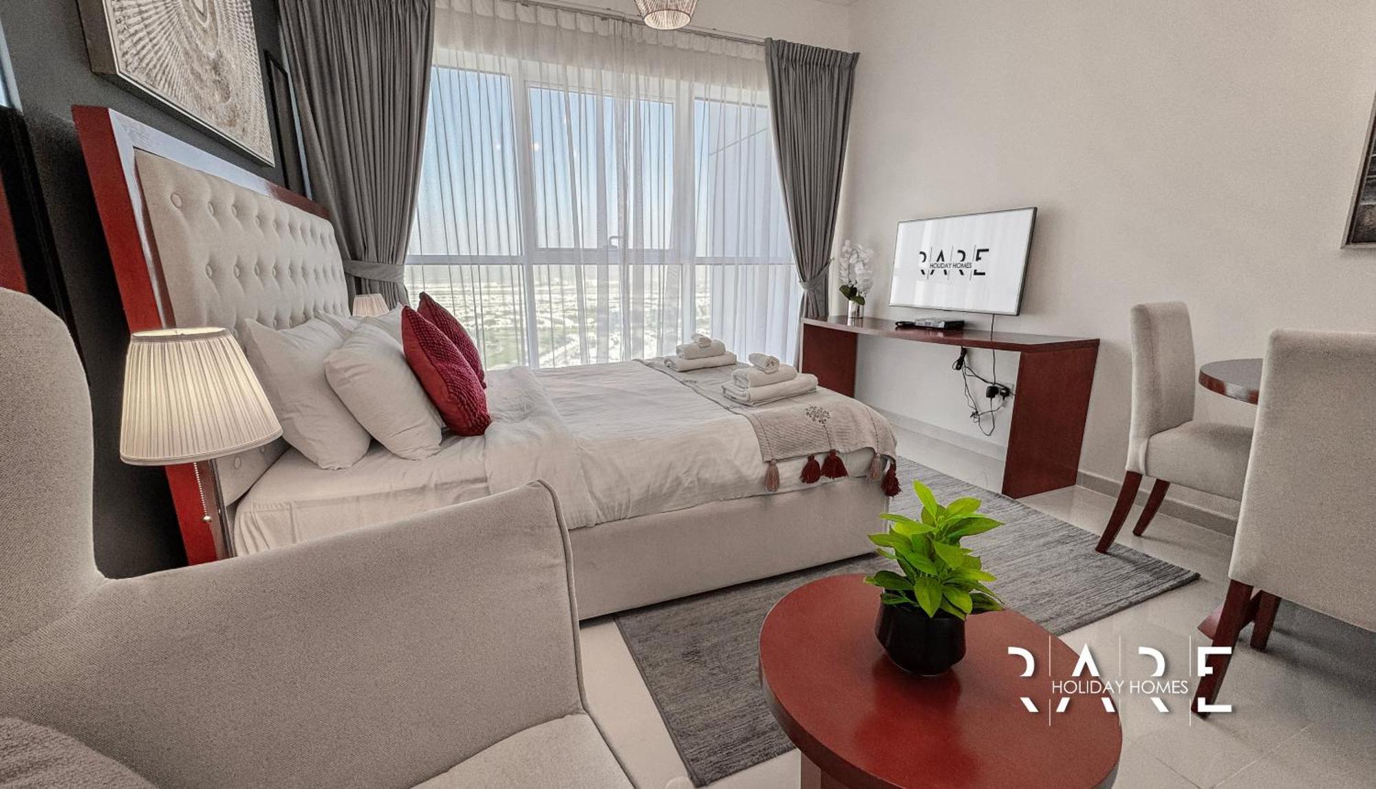 דובאי Rare Holiday Homes - Carson Tower A - Damac Hills - R3110 מראה חיצוני תמונה